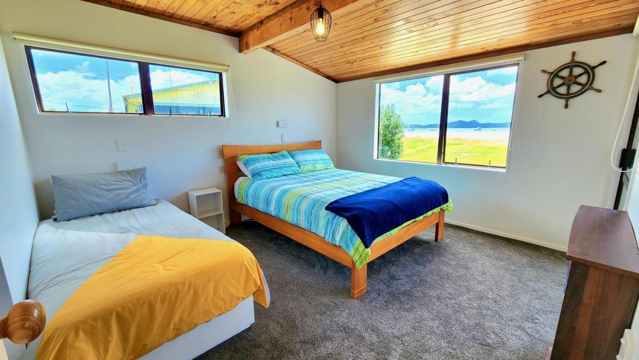 The Sunrise Bach - One Tree Point Holiday Home Eksteriør bilde